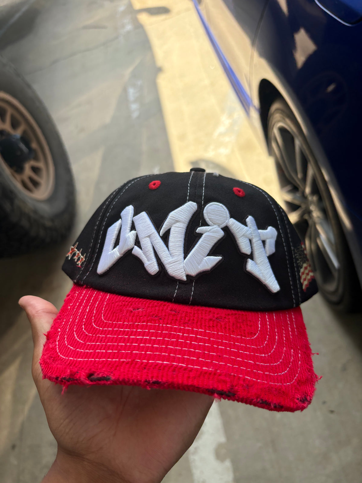UNIT DISTRESSED CAP